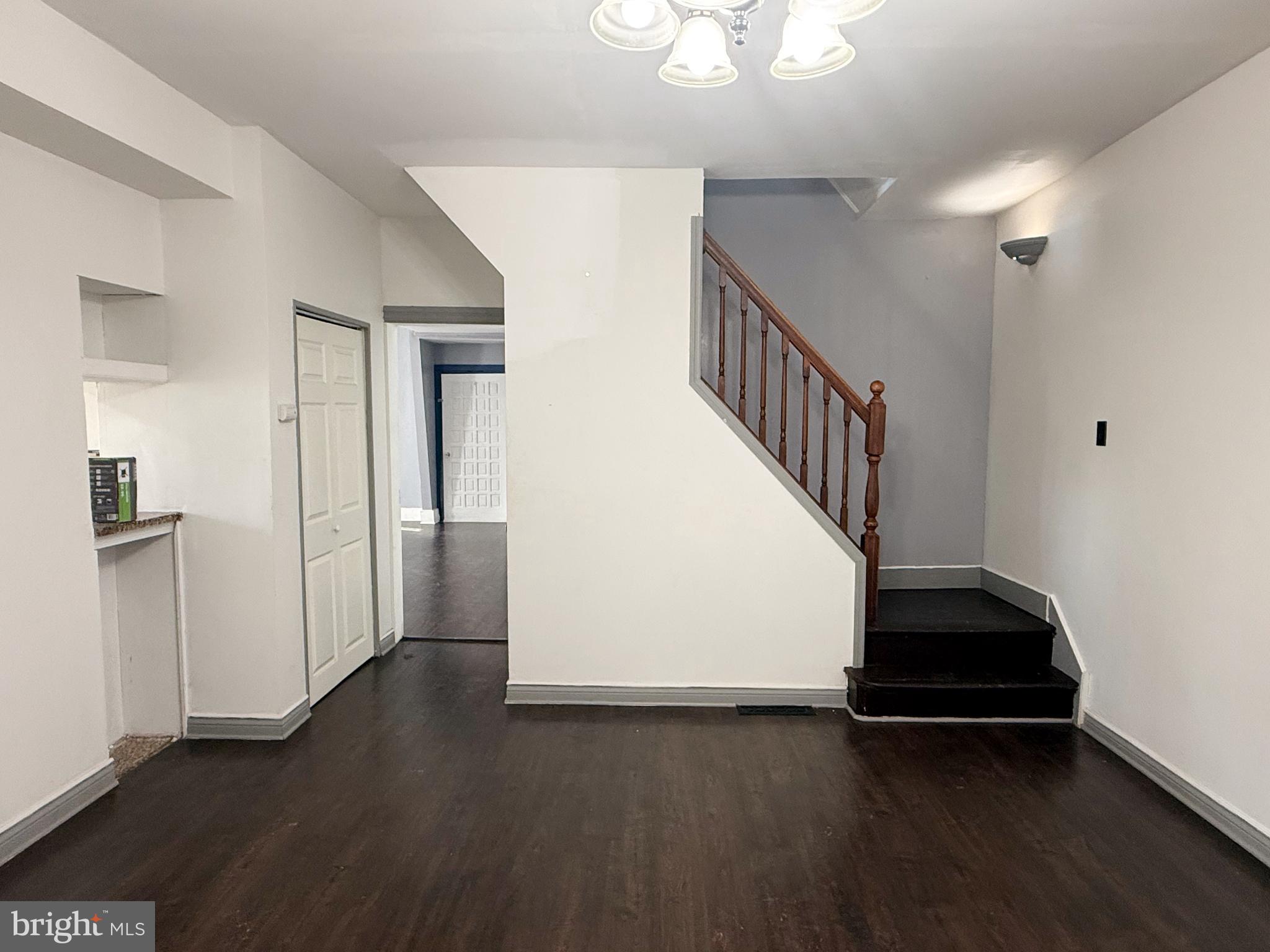 101 Mill Road, Unit A Norristown, PA 19401 - Photo 4 of 17 Dinning Room
