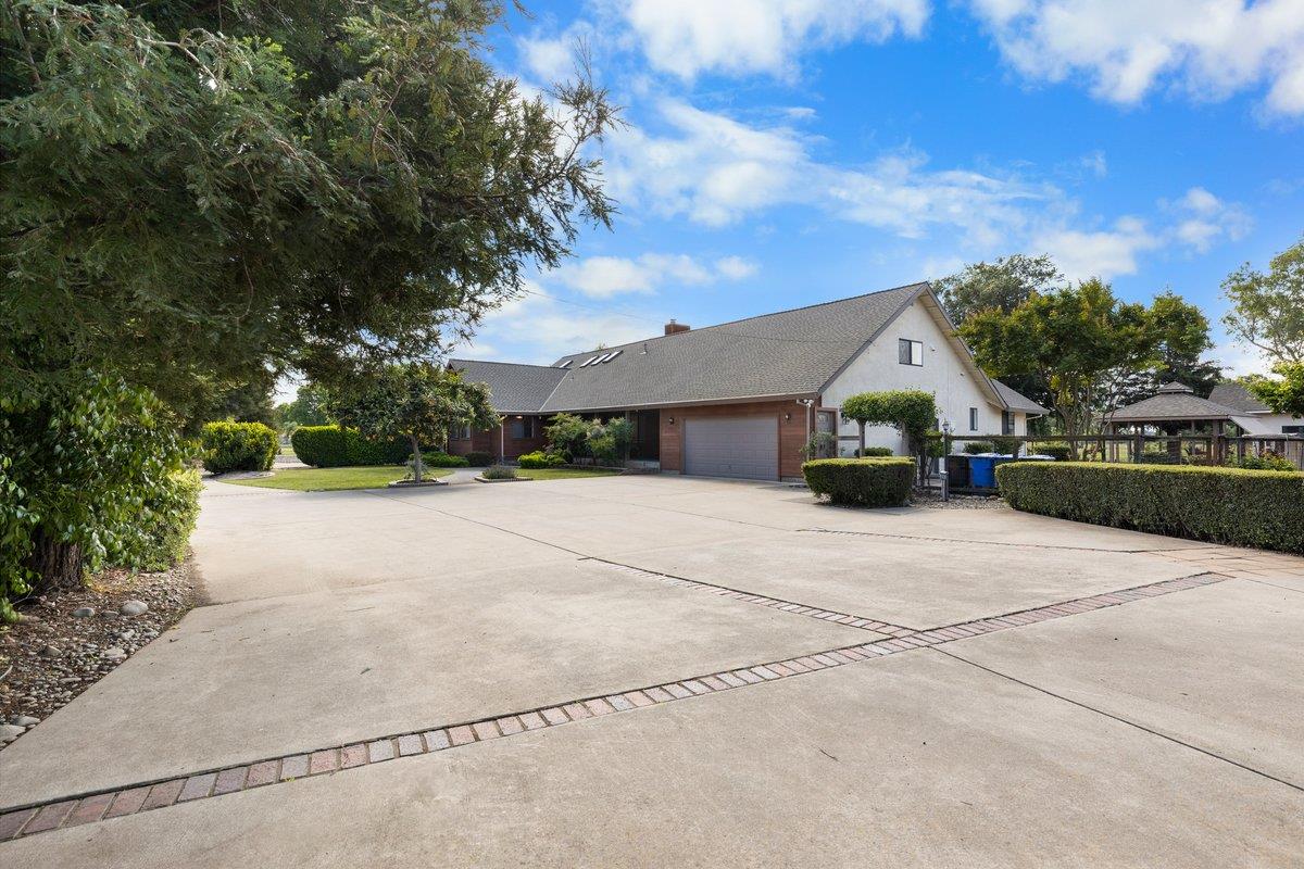 9930 Calvine Road Sacramento, CA 95829 - Photo 3 of 97