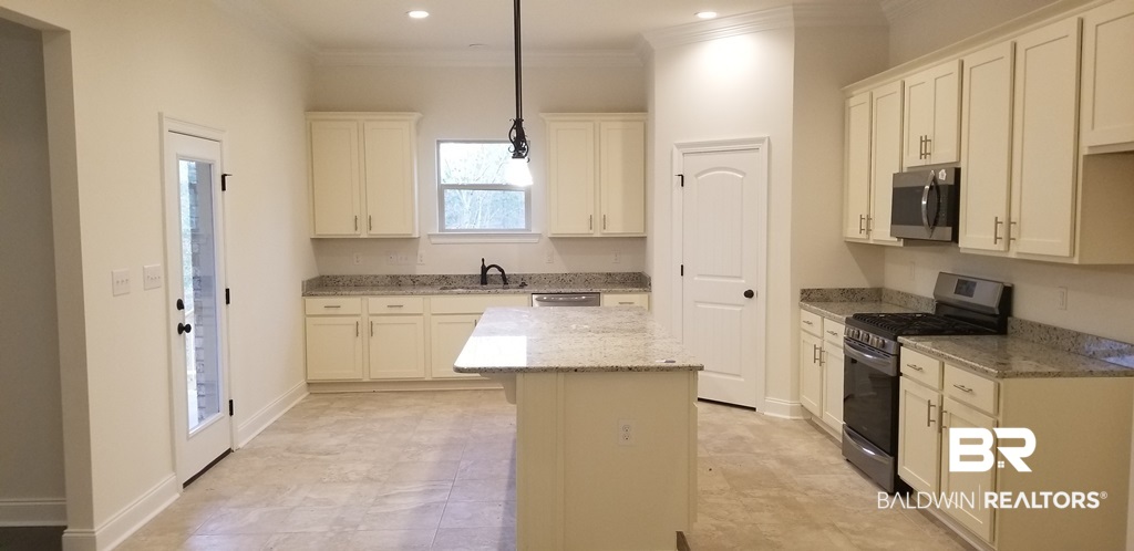 33839 Rutland Lane Daphne, AL 36527 - Photo 4 of 17