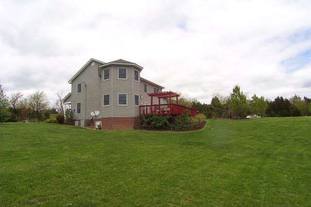 565 Mill Race Road Verona, VA 24482 - Photo 4 of 29 Gallery Image 4