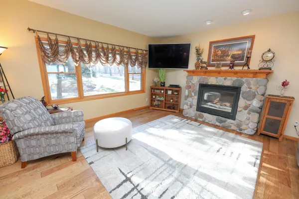 $945,000 | 22985 122nd Street, Glenwood, MN 56334