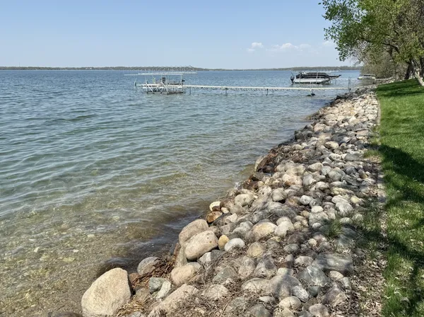 $945,000 | 22985 122nd Street, Glenwood, MN 56334