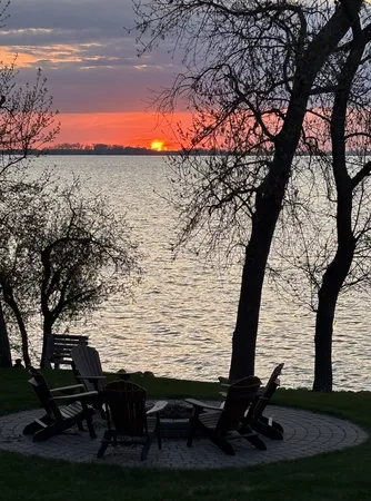 $945,000 | 22985 122nd Street, Glenwood, MN 56334