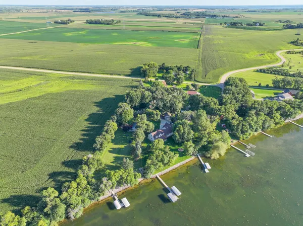 $945,000 | 22985 122nd Street, Glenwood, MN 56334