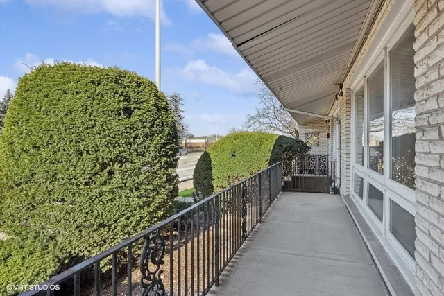 a view of a pathway of building