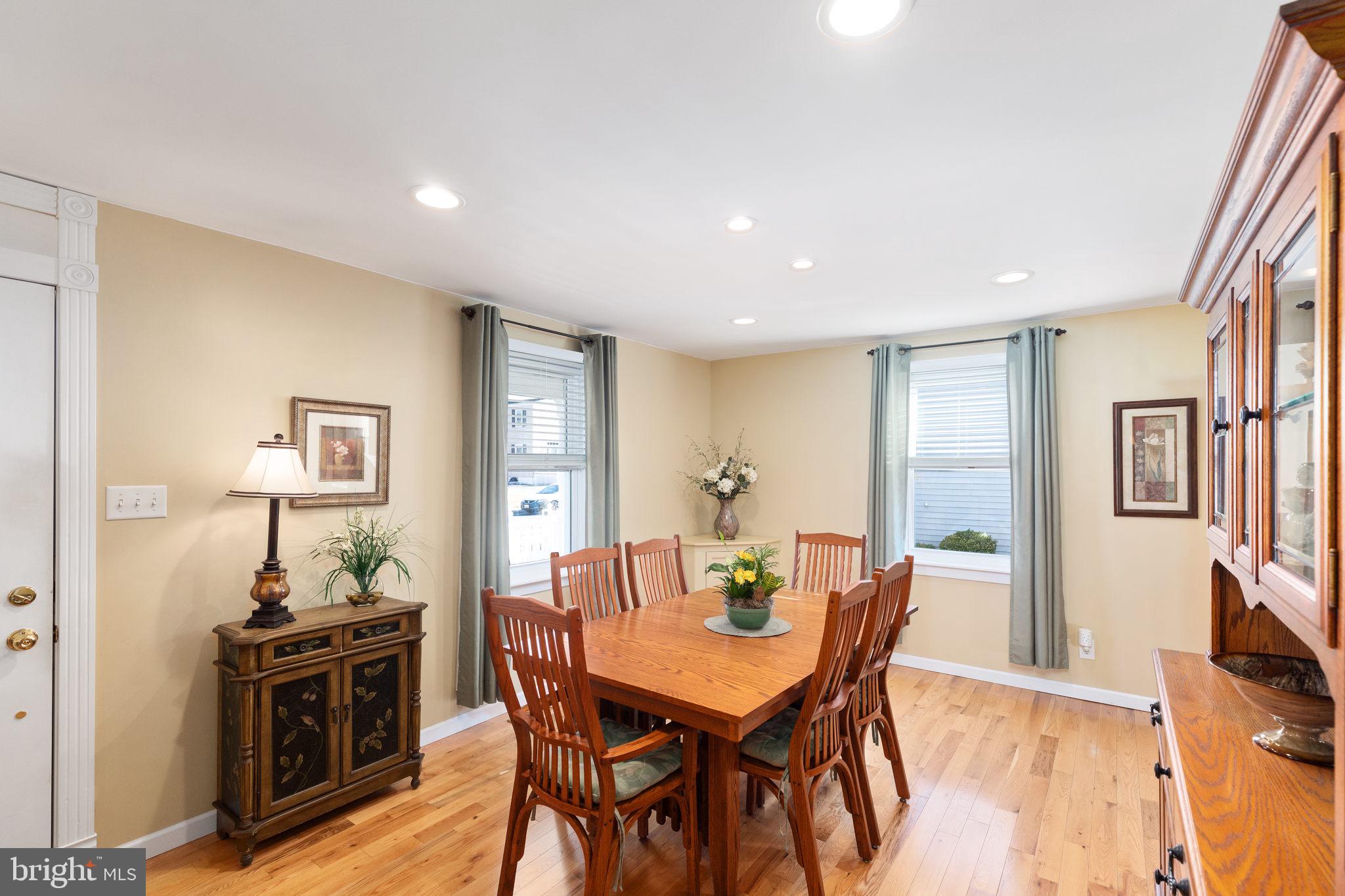 1758 Brookview Road Baltimore, MD 21222 - Photo 6 of 32