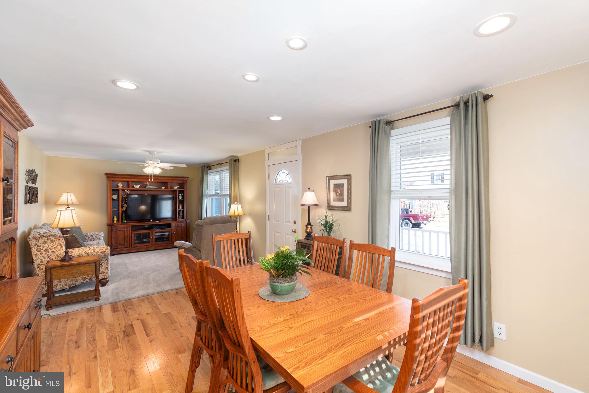 1758 Brookview Road Baltimore, MD 21222 - Photo 8 of 32