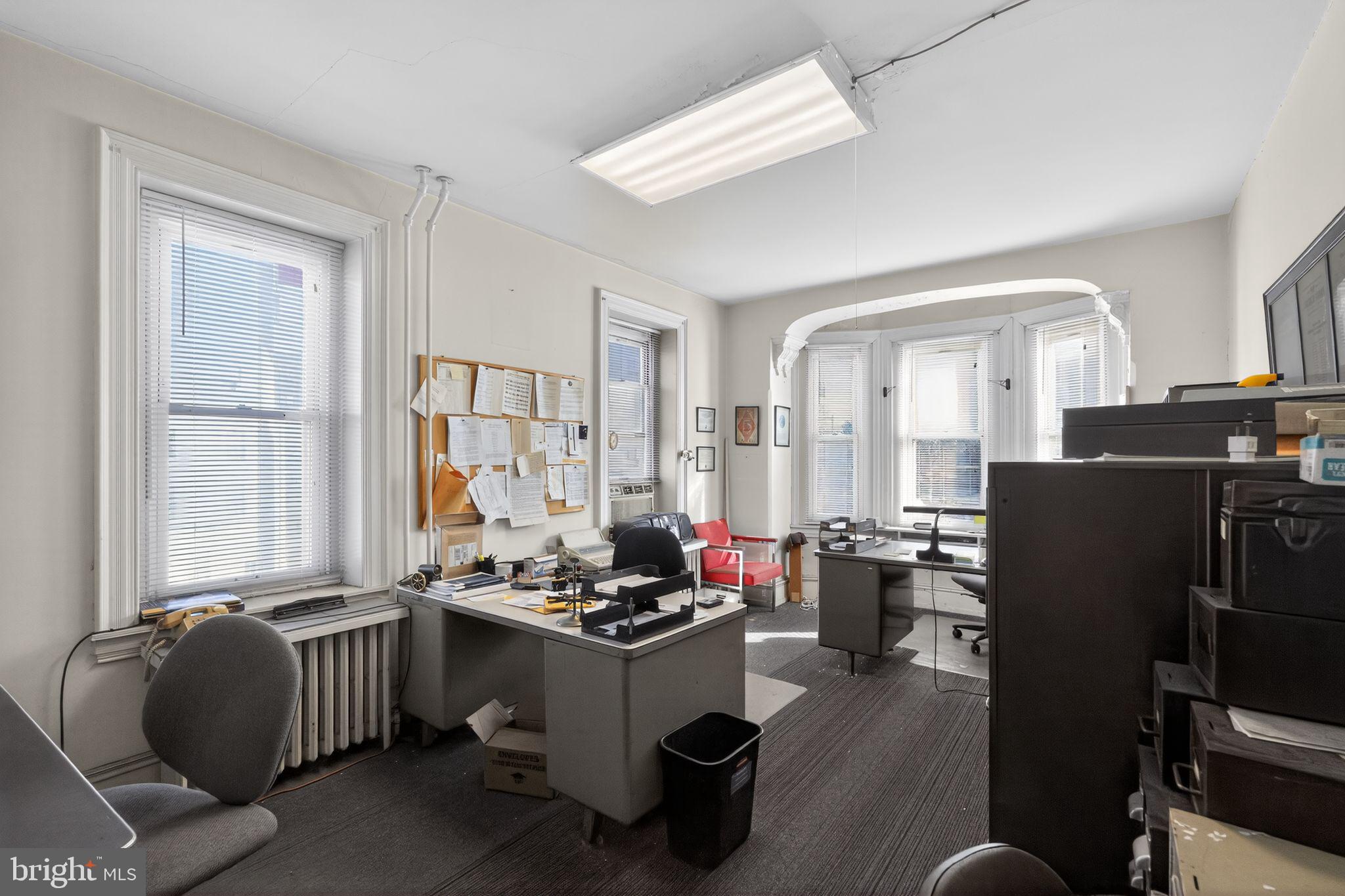 6600 Ridge Avenue Philadelphia, PA 19128 - Photo 24 of 47 a room with a couch and a window