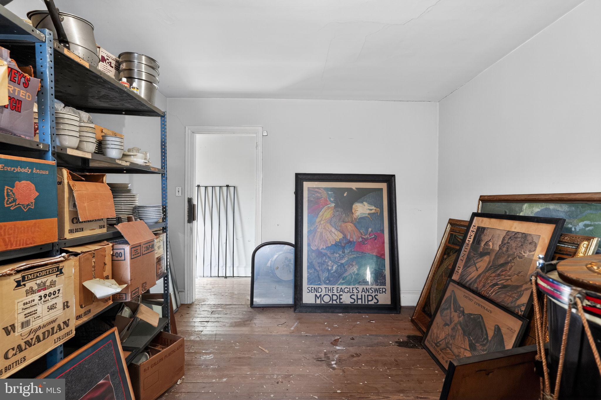 6600 Ridge Avenue Philadelphia, PA 19128 - Photo 25 of 47 a view of a room with gym equipment