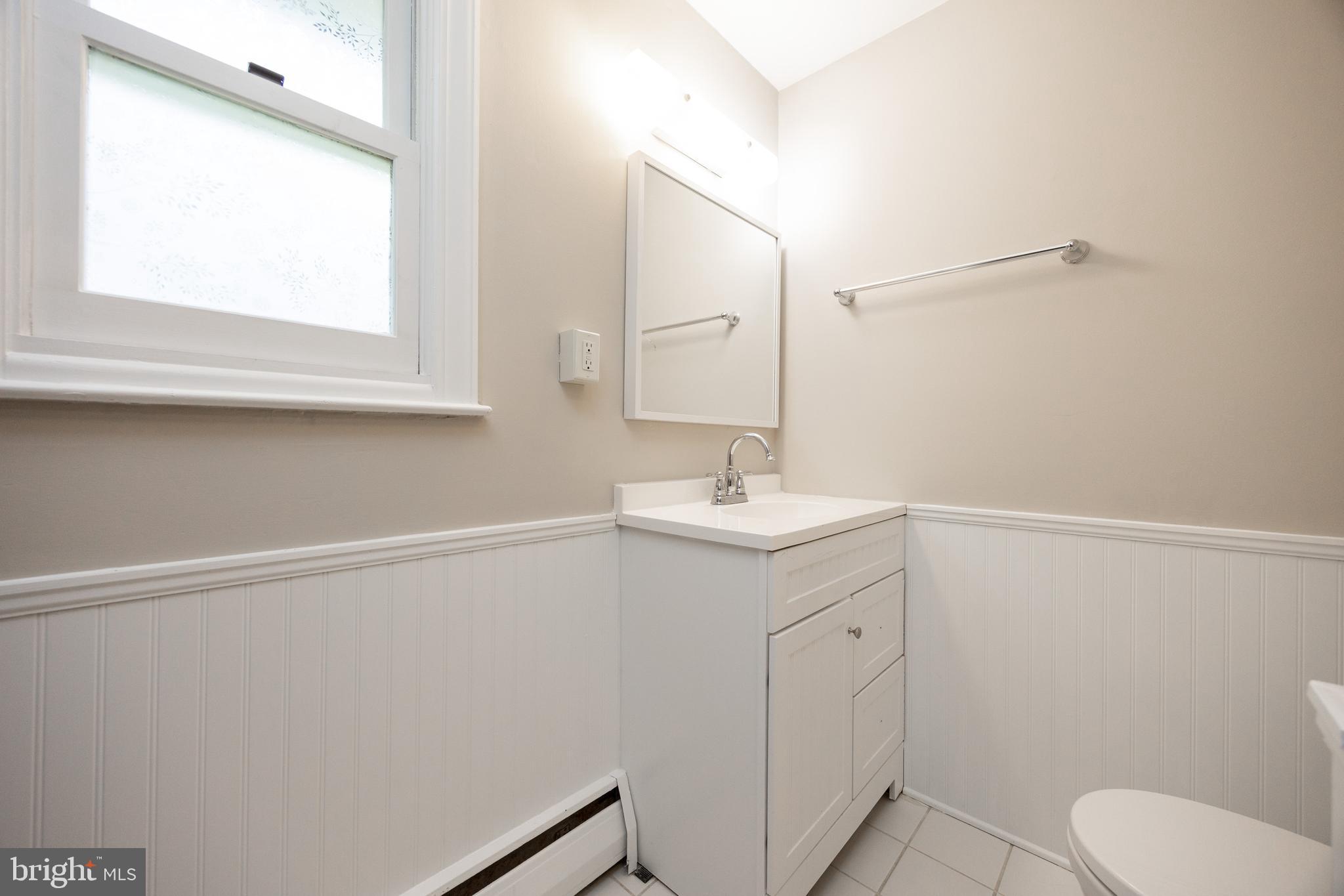 560 Norwood Road Downingtown, PA 19335 - Photo 19 of 42 Primary Bathroom
