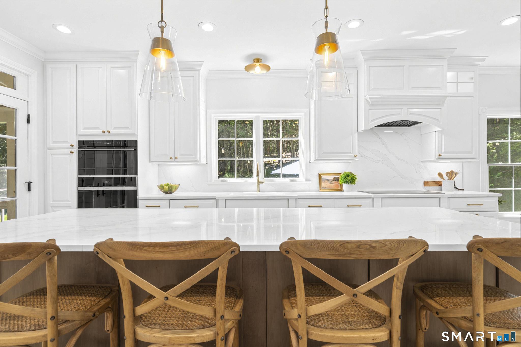 136 Flat Rock Drive Ridgefield, CT 06877 - Photo 10 of 40 Gallery Image 10