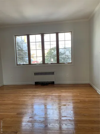 $5,900 | 336 Scranton Avenue, Lynbrook, NY 11563