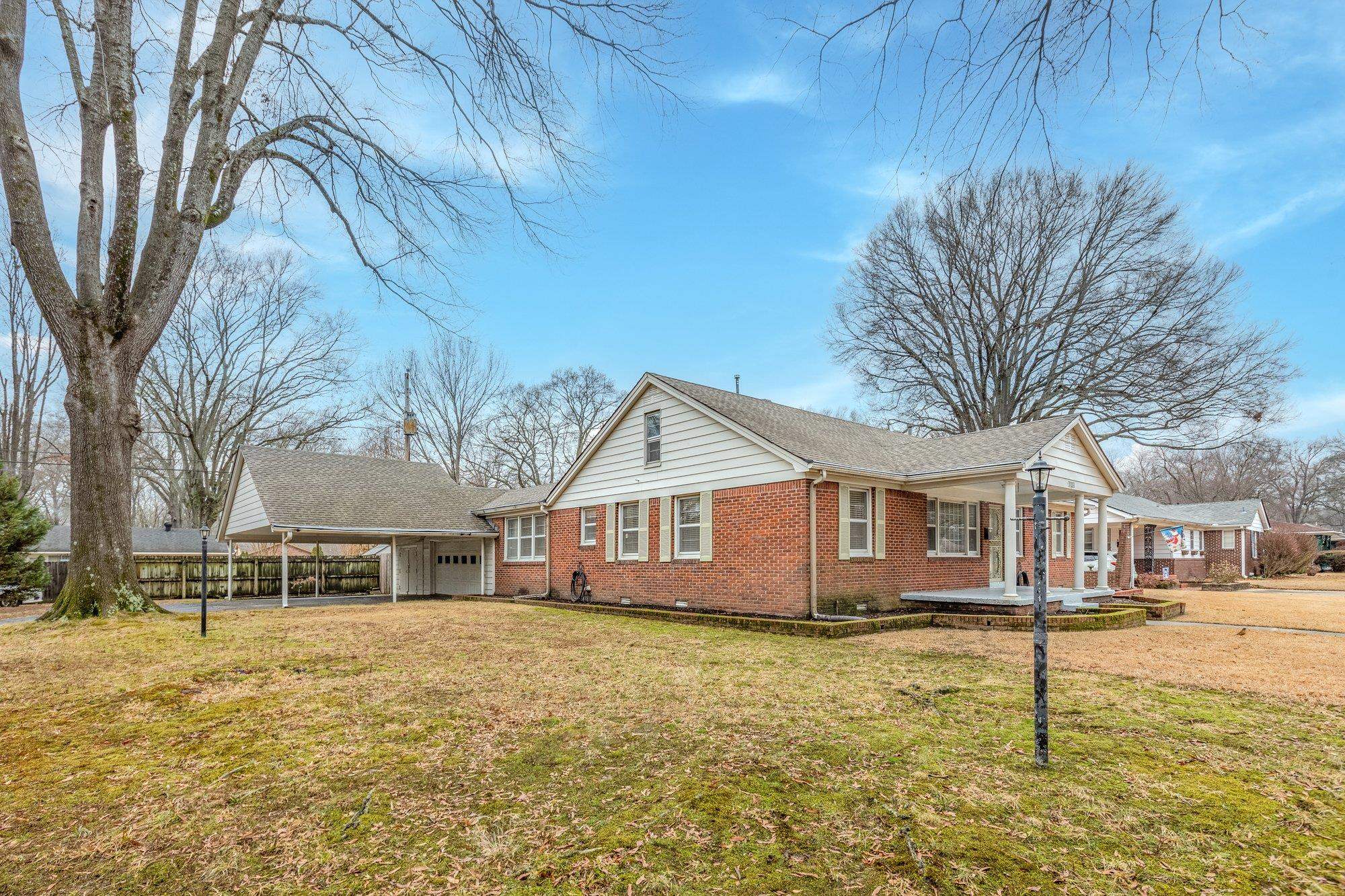 1131 West Perkins Road Memphis, TN 38117 - Photo 2 of 21 Gallery Image 2