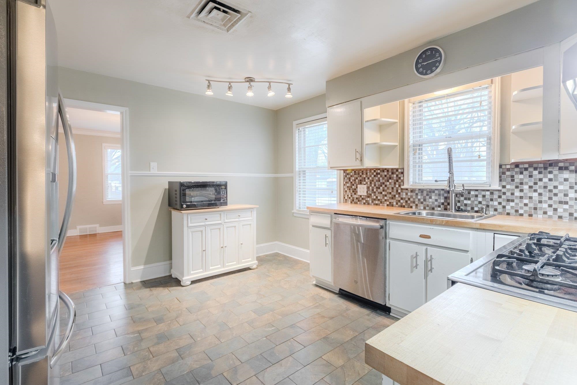 1131 West Perkins Road Memphis, TN 38117 - Photo 9 of 21 Gallery Image 9