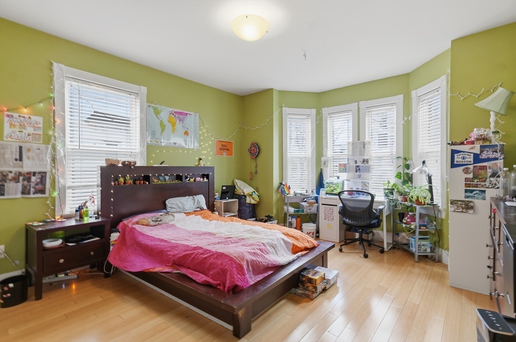 26 Chestnut Avenue, Unit 1 Boston, MA 02130 - Photo 13 of 24