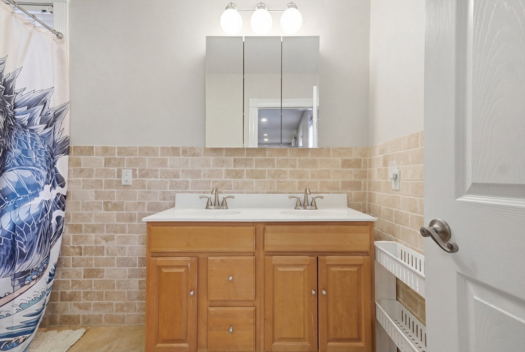 26 Chestnut Avenue, Unit 1 Boston, MA 02130 - Photo 18 of 24