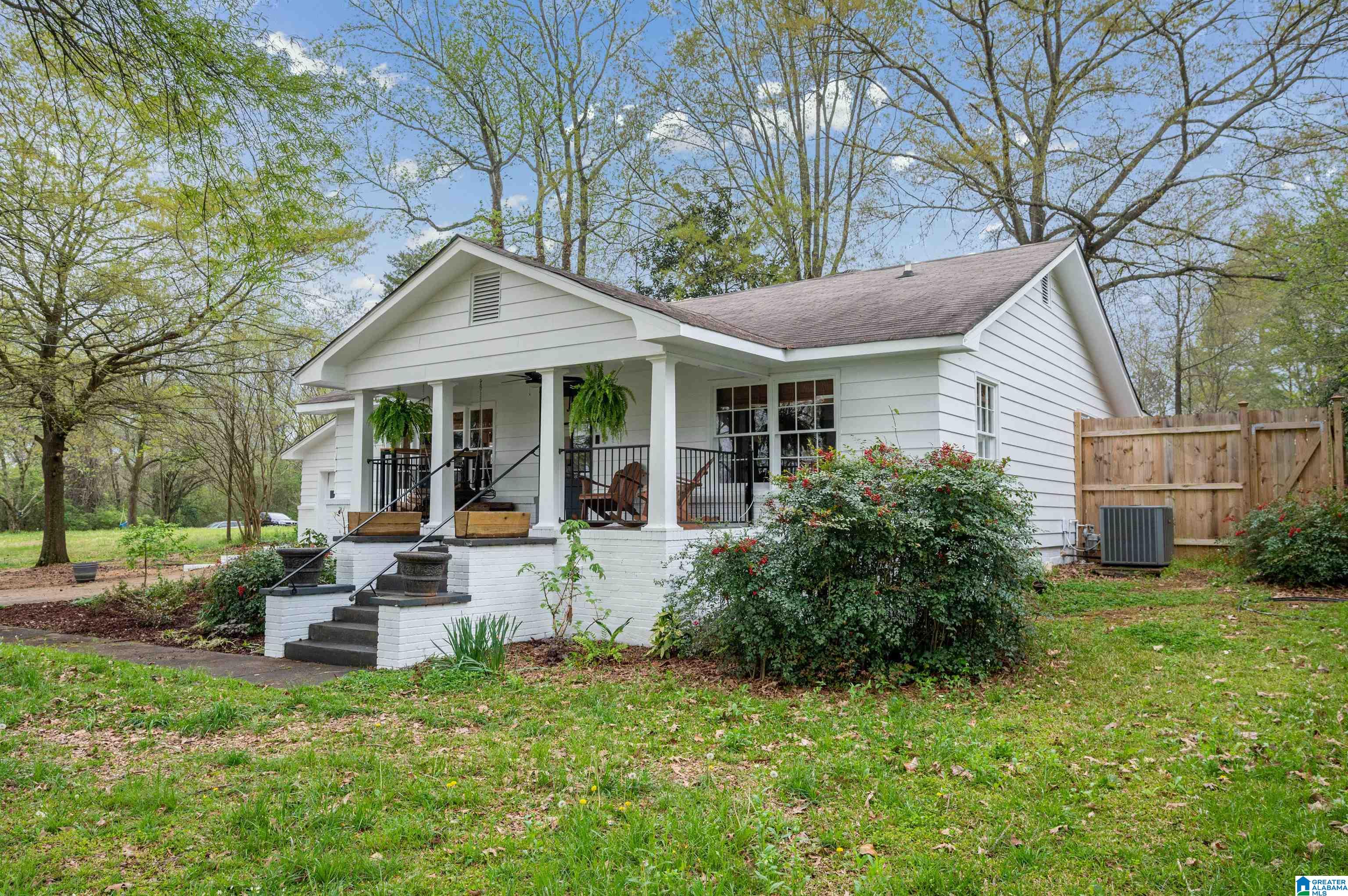 260 Mccalla Road Bessemer, AL 35022 - Photo 3 of 50