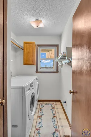 $359,900 | 3342 Southwest Friar Road, Topeka, KS 66614