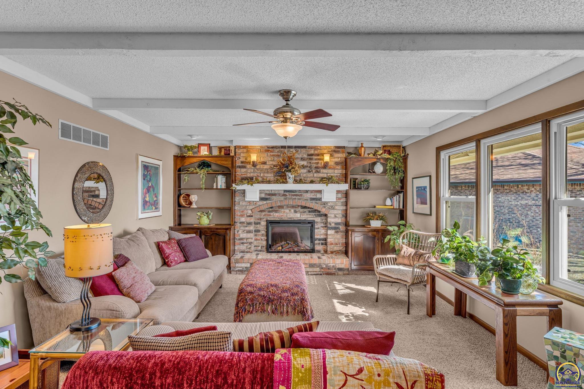 3342 Southwest Friar Road Topeka, KS 66614 - Photo 17 of 47