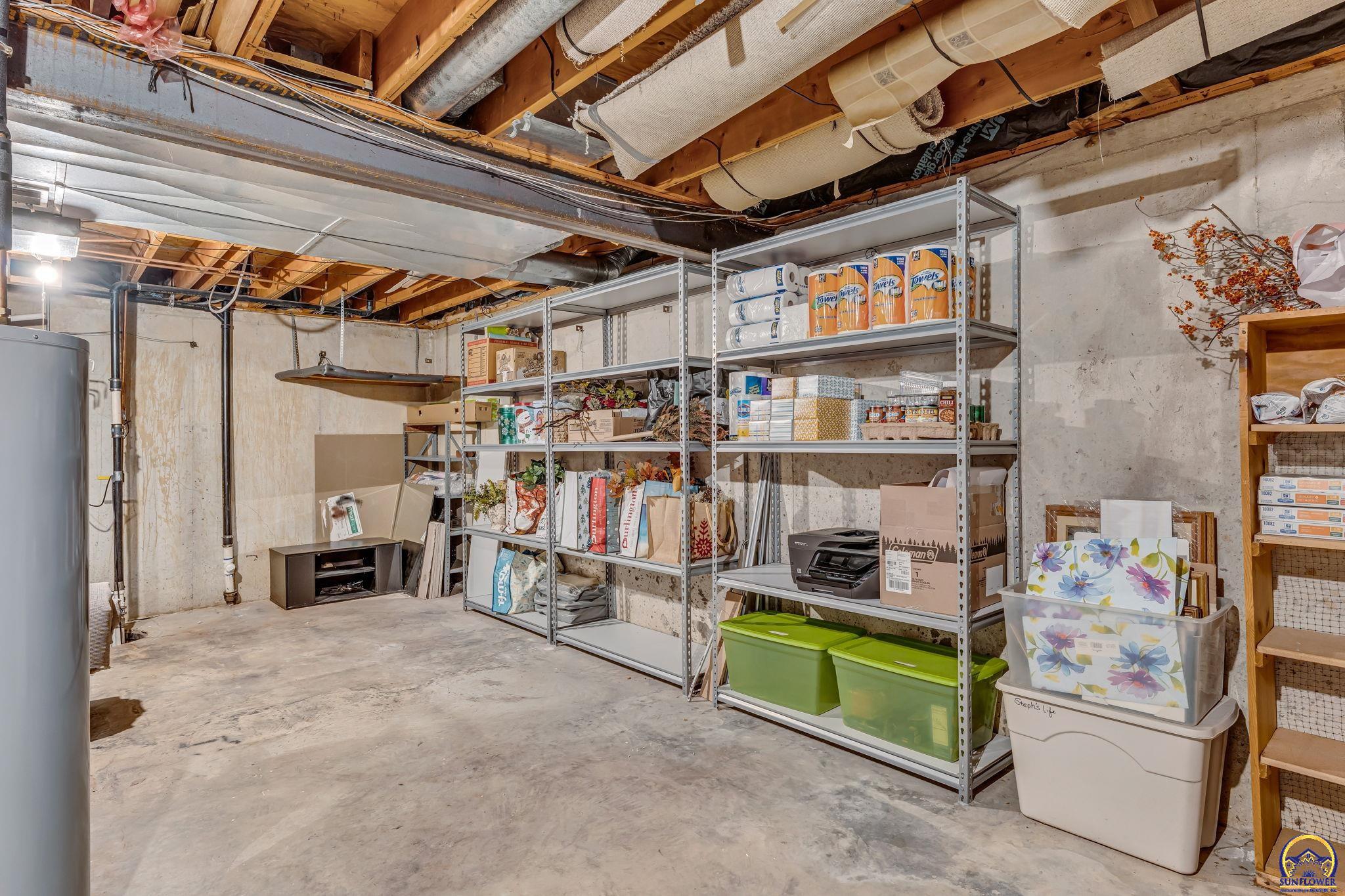 3342 Southwest Friar Road Topeka, KS 66614 - Photo 43 of 47