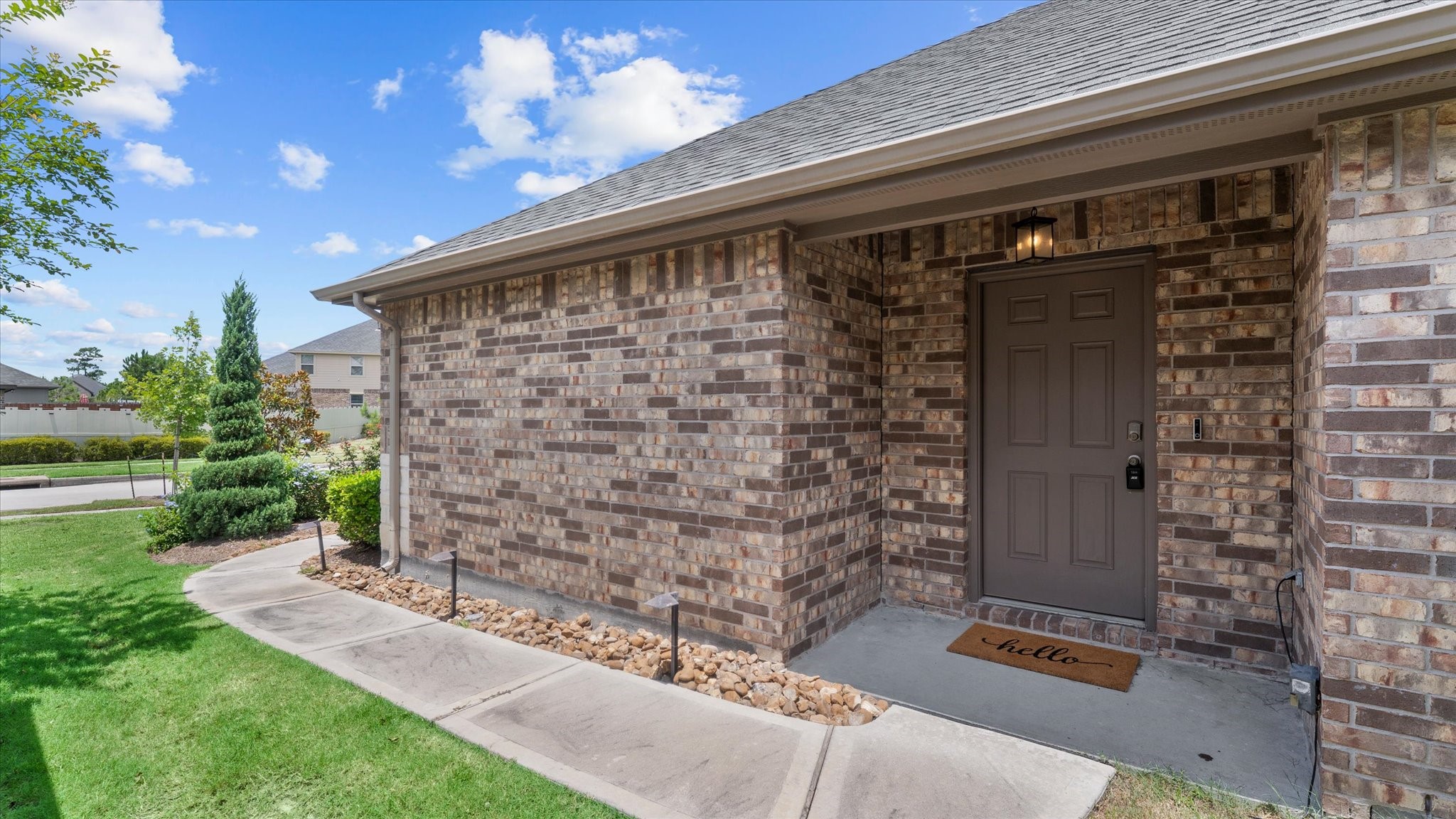 9257 Inland Leather Lane Conroe, TX 77385 - Photo 4 of 39