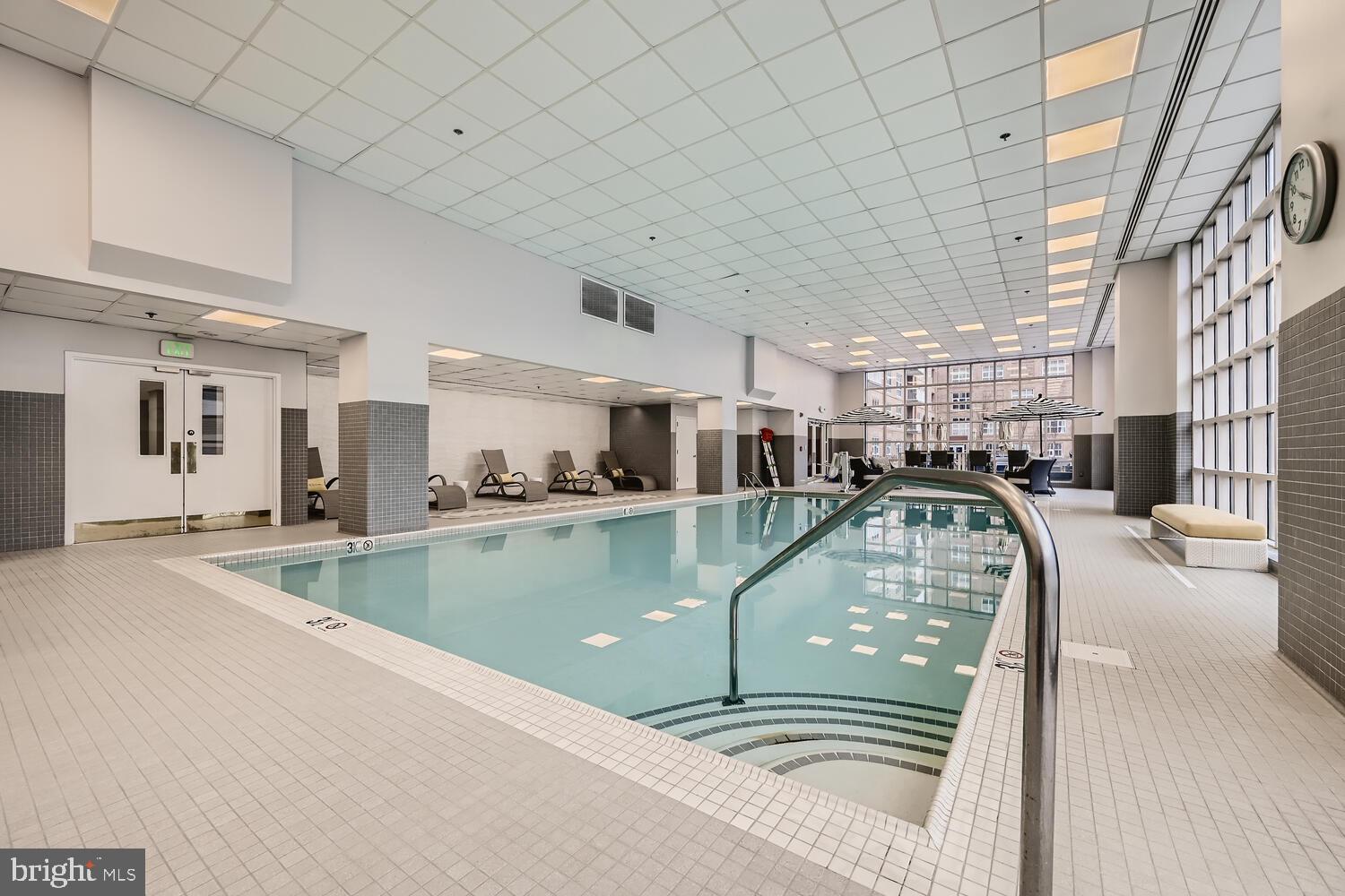 250 President Street, Unit 806 Baltimore, MD 21202 - Photo 25 of 55