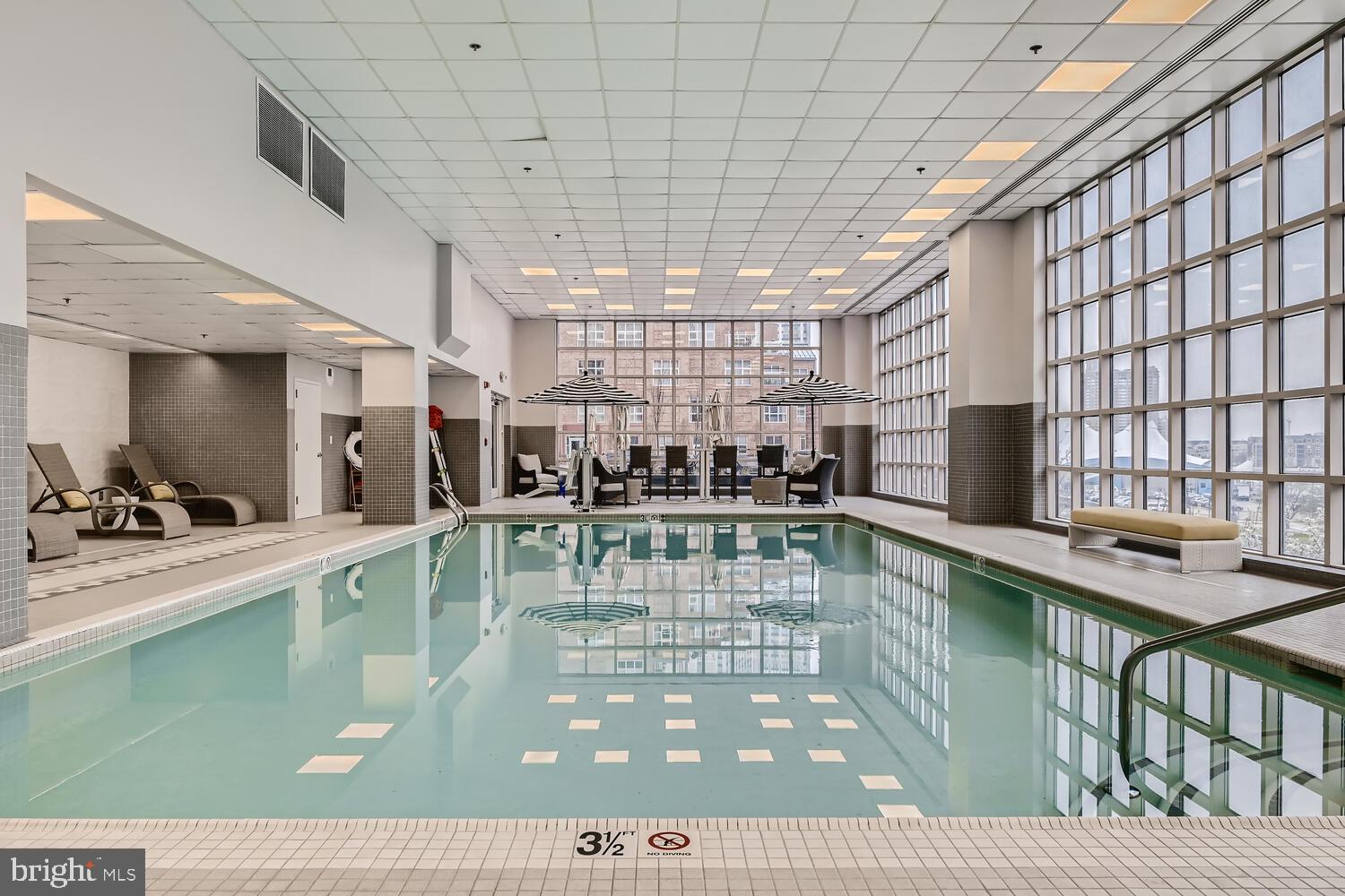 250 President Street, Unit 806 Baltimore, MD 21202 - Photo 26 of 55