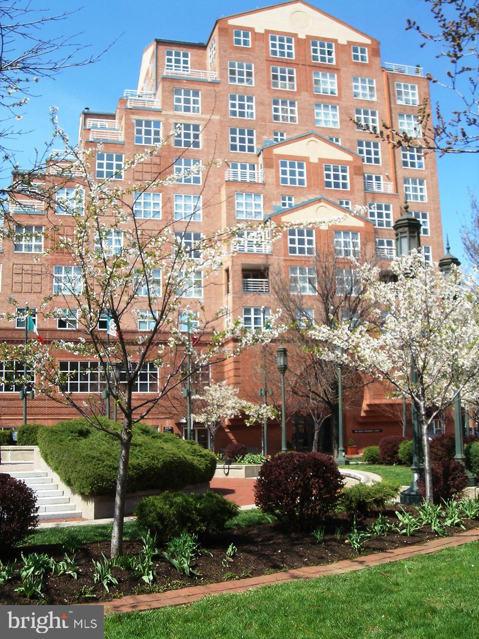 250 President Street, Unit 806 Baltimore, MD 21202 - Photo 42 of 55