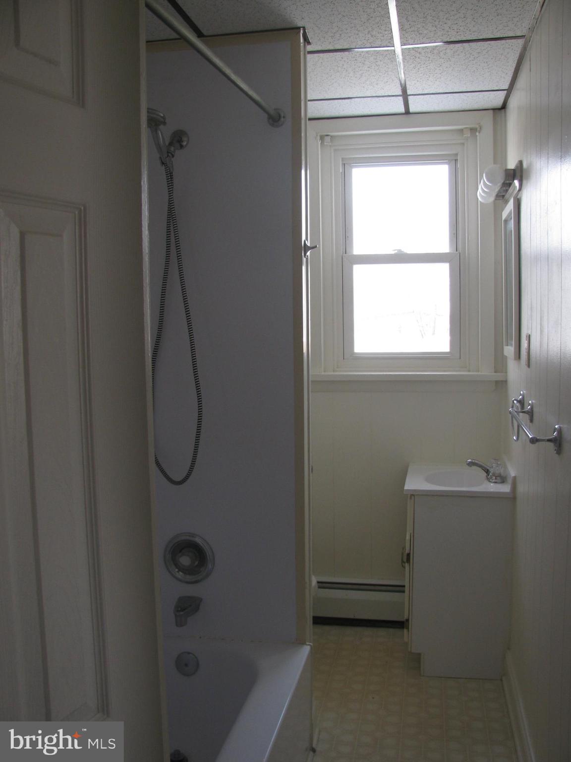 329 Walnut Street Spring City, PA 19475 - Photo 41 of 67 329 Upper - Bathroom
