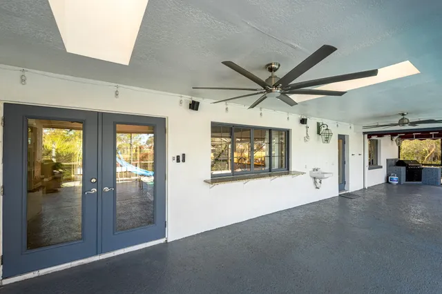 $829,900 | 1157 Southwest Mirror Lake Cove, Port St. Lucie, FL 34986