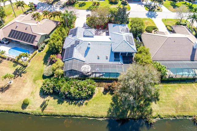 $829,900 | 1157 Southwest Mirror Lake Cove, Port St. Lucie, FL 34986