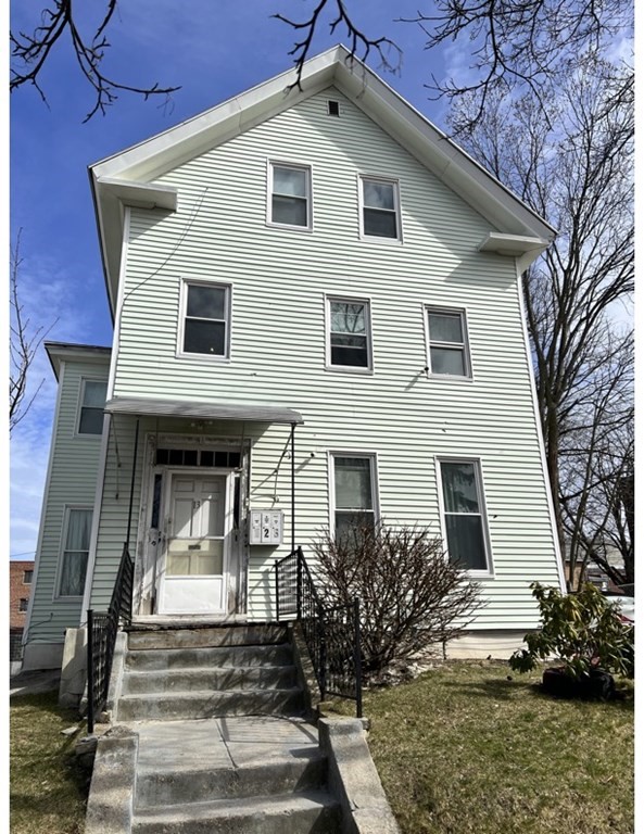 13 West Street Worcester, MA 01609 - Photo 2 of 18