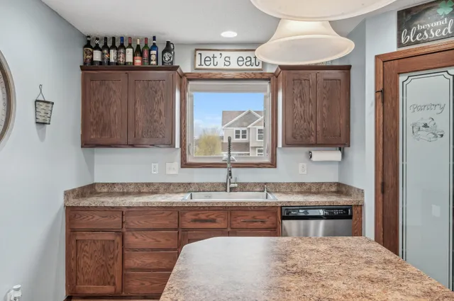 $375,000 | 386 Greenway Drive, Delano, MN 55328