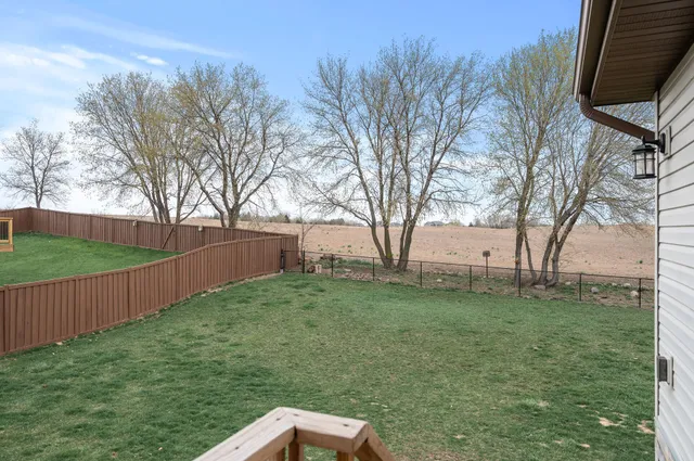 $375,000 | 386 Greenway Drive, Delano, MN 55328