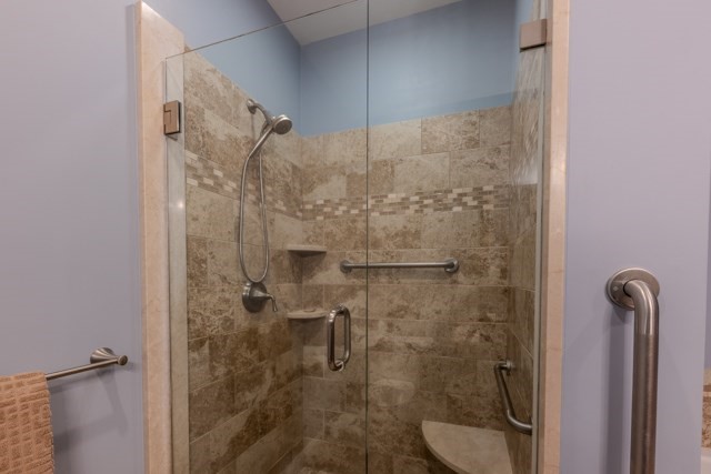 16 Fairway Drive, Unit 16 Topsfield, MA 01983 - Photo 22 of 31 a bathroom with a shower and toilet