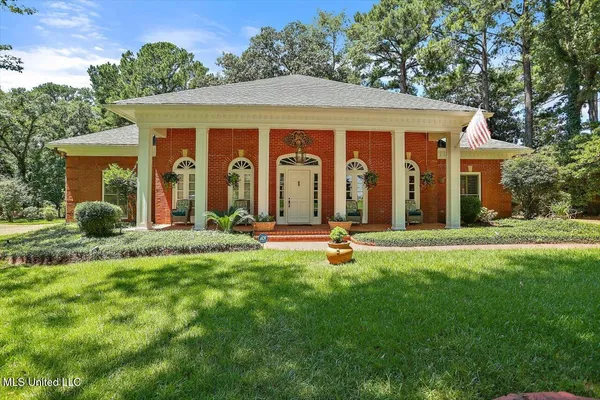 $436,000 | 47 Avery Circle, Jackson, MS 39211