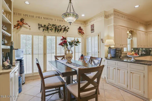 $436,000 | 47 Avery Circle, Jackson, MS 39211