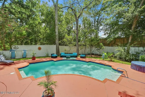 $436,000 | 47 Avery Circle, Jackson, MS 39211