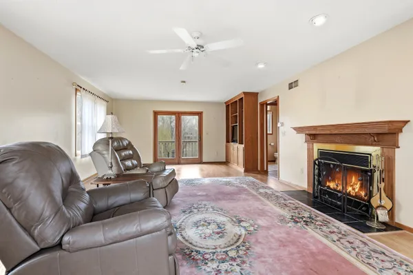 $275,000 | 4-a138 Winchester Drive, Apple River, IL 61001