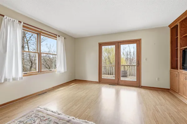 $275,000 | 4-a138 Winchester Drive, Apple River, IL 61001
