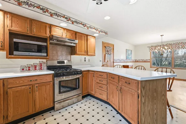 $275,000 | 4-a138 Winchester Drive, Apple River, IL 61001
