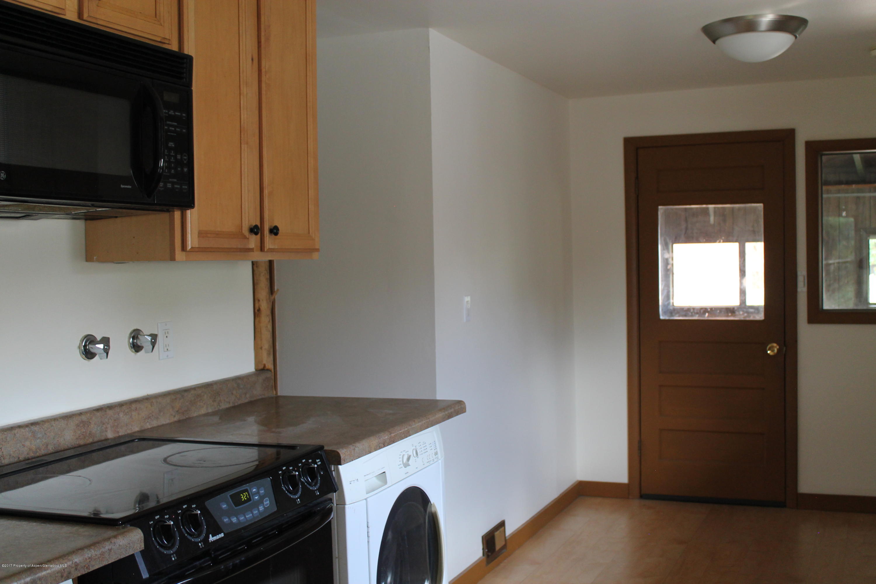 718 Whiteriver Avenue Rifle, CO 81650 - Photo 10 of 27 IMG_3466