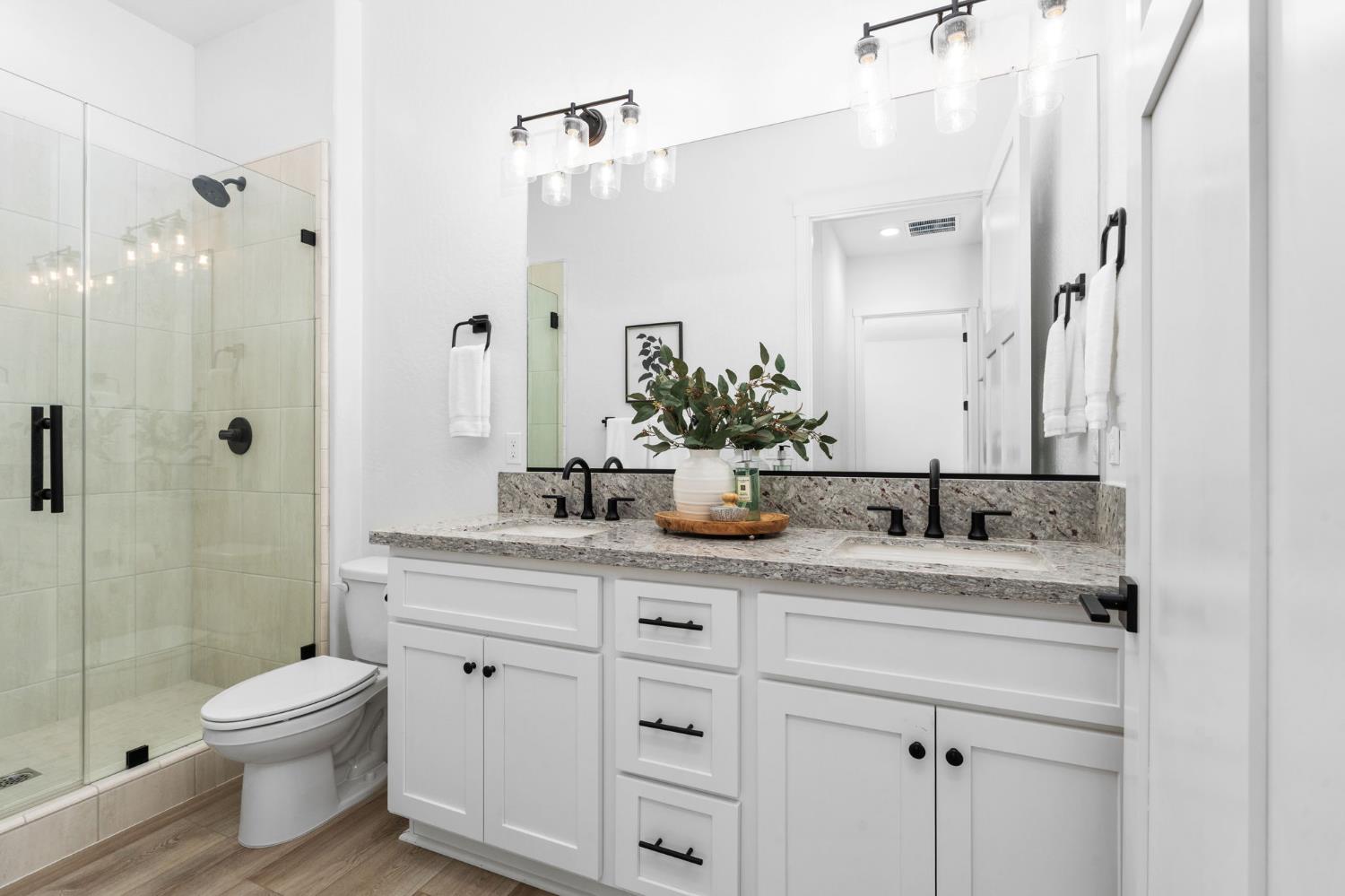 1785 North Renn Avenue Clovis, CA 93619 - Photo 42 of 62