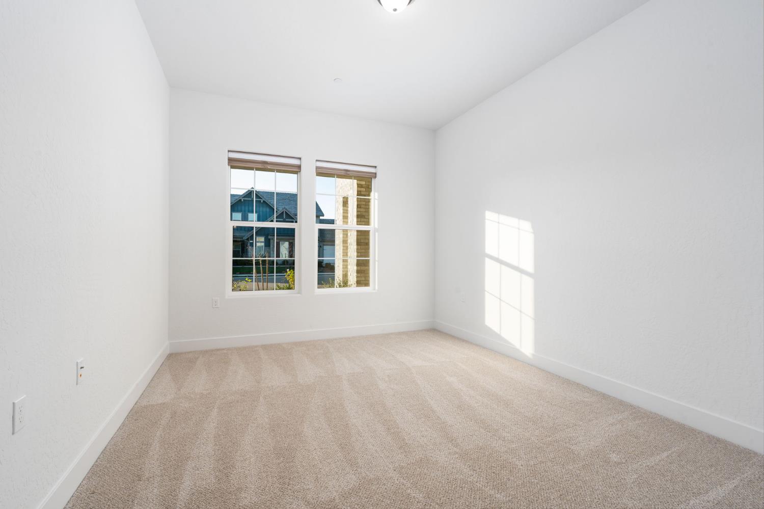 1785 North Renn Avenue Clovis, CA 93619 - Photo 43 of 62