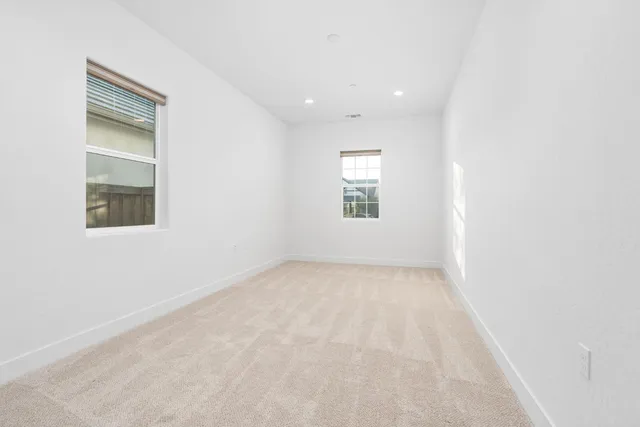 $995,000 | 1785 North Renn Avenue, Clovis, CA 93619