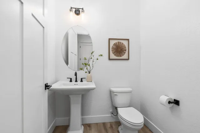 $995,000 | 1785 North Renn Avenue, Clovis, CA 93619