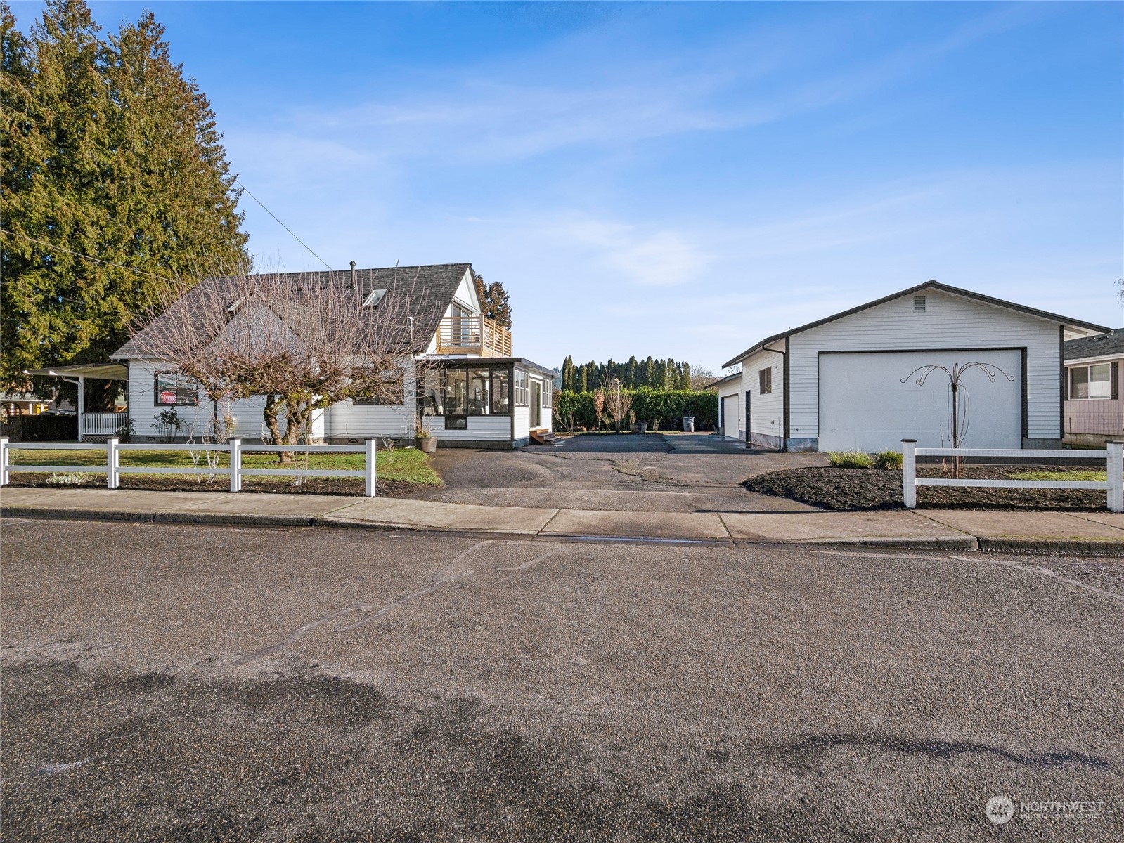 1502 16th Street Sumner, WA 98390 - Photo 2 of 26 a view of a house with a outdoor space