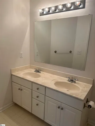 $2,495 | 5 Riverton Court, Greer, SC 29650