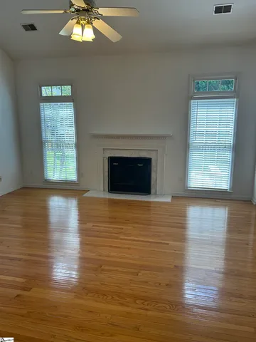 $2,495 | 5 Riverton Court, Greer, SC 29650