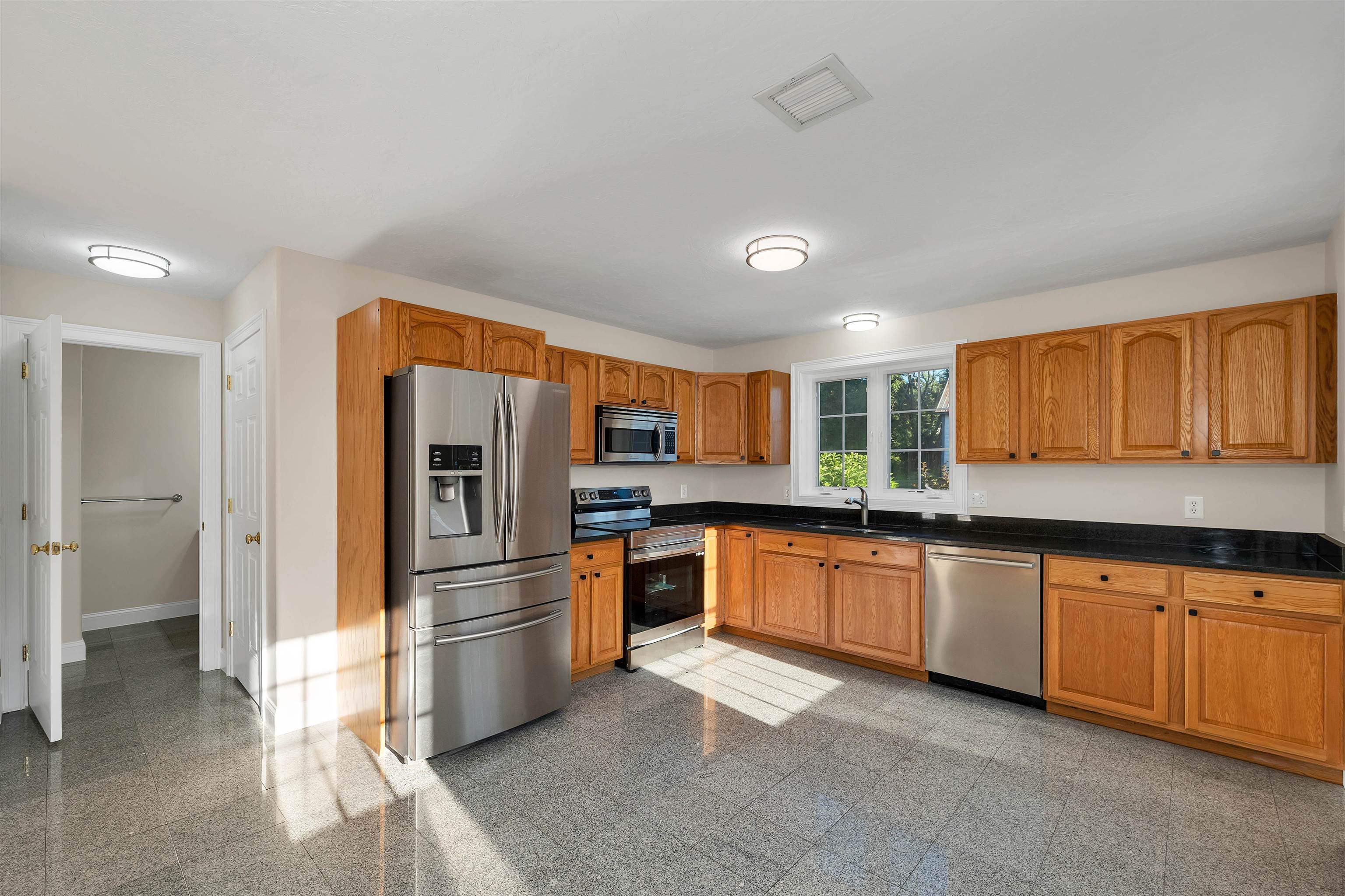 27 D Stevens Avenue, Unit D Meredith, NH 03253 - Photo 14 of 39